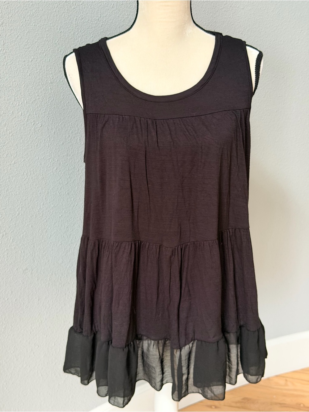 Kim & Cami Black Tiered Babydoll Tunic Tank Top Chiffon Hem L